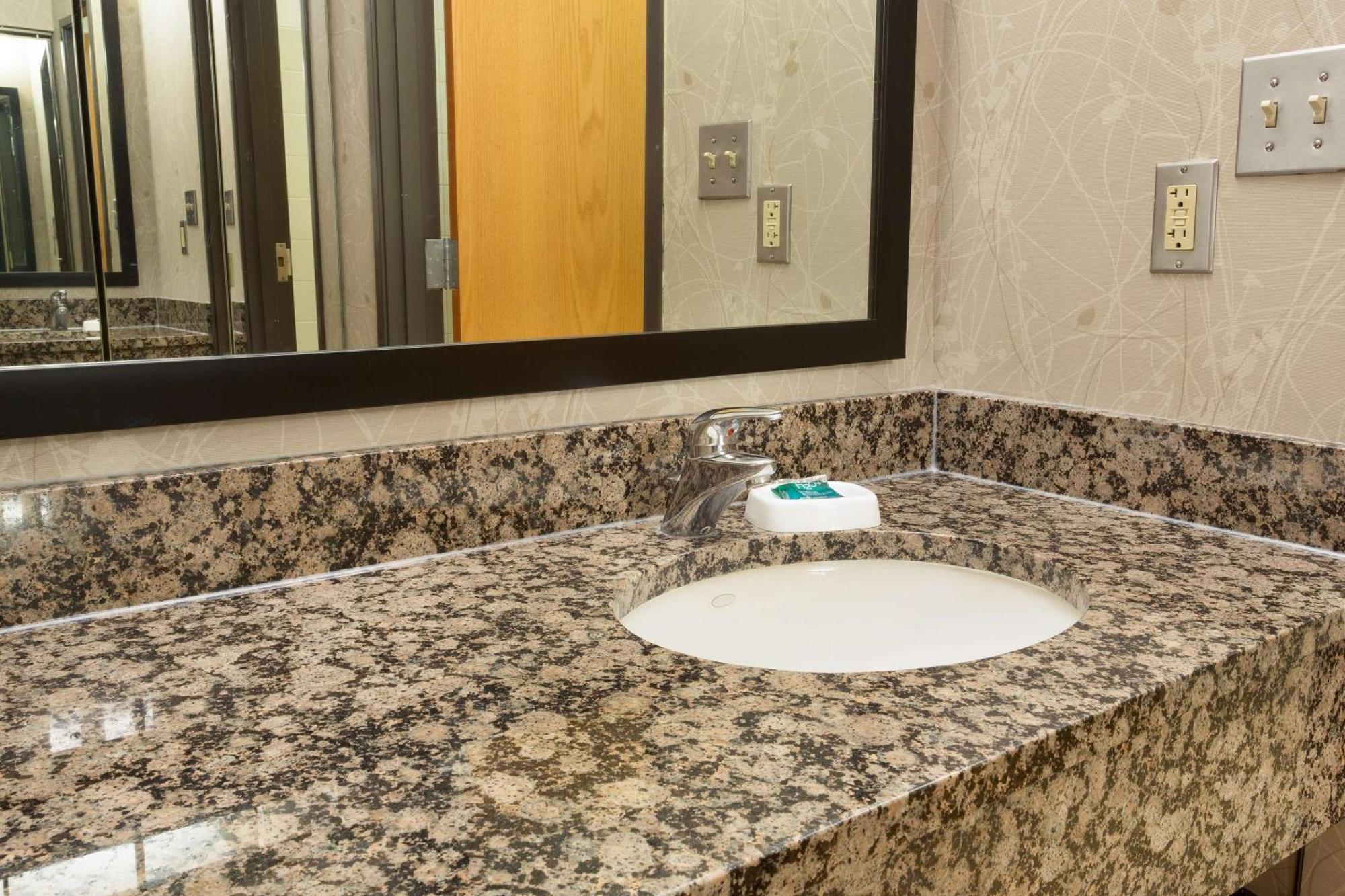 Drury Inn & Suites Lafayette La Luaran gambar